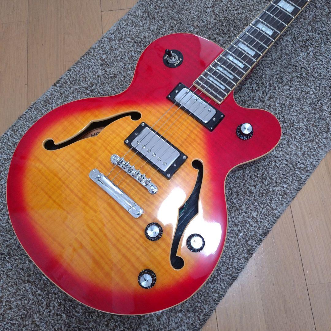 Epiphone セミアコ Alleykat エレキギター