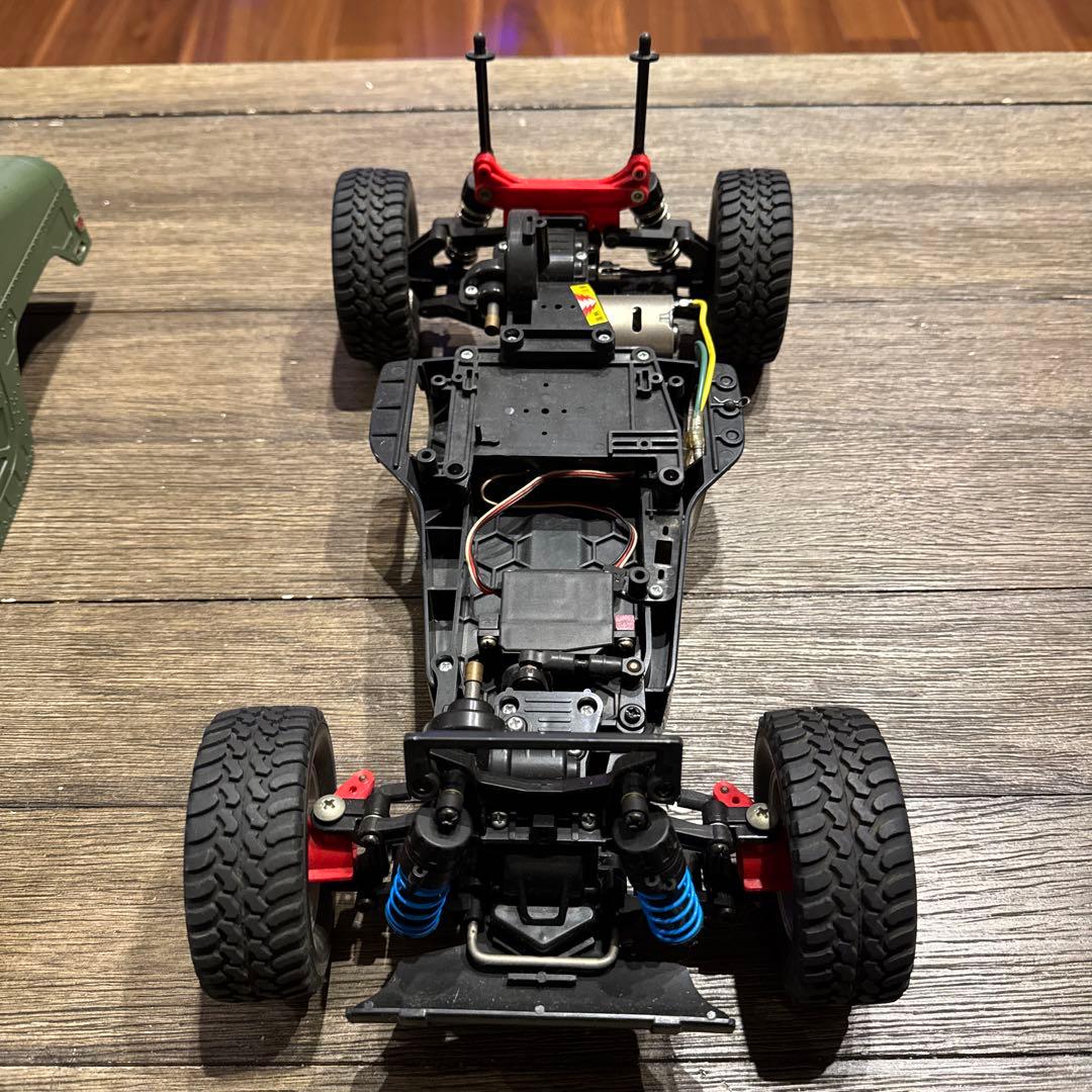 RCカー シャーシ 4WD オリーブドラブ