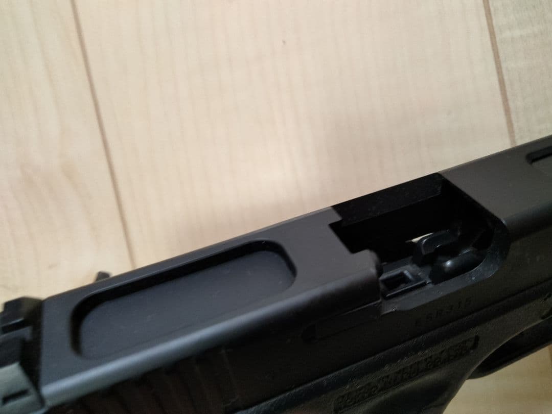 東京マルイ　GLOCK 18C 　ガスブローバック　ハンドガン