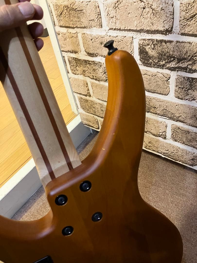 ベース YAMAHA TRBX604FM