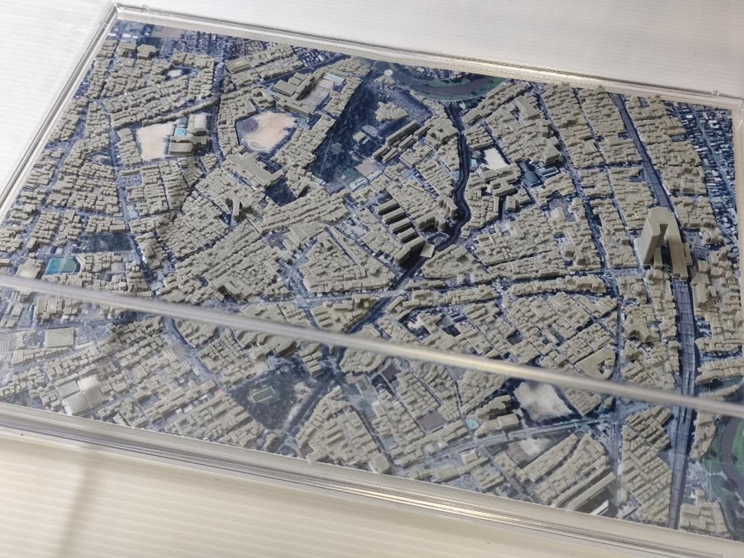 越谷市　北越谷駅３D都市データを活用した都市模型　(透明ケース付)