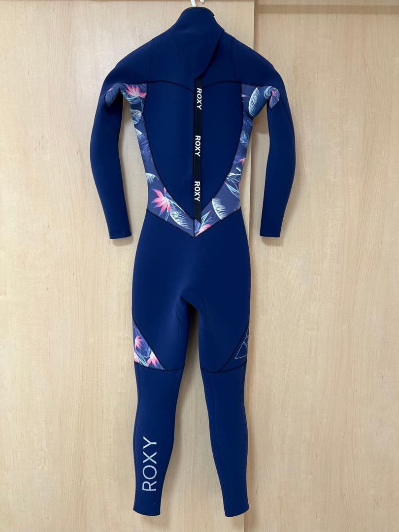 ROXY ウェットスーツ　ネイビー