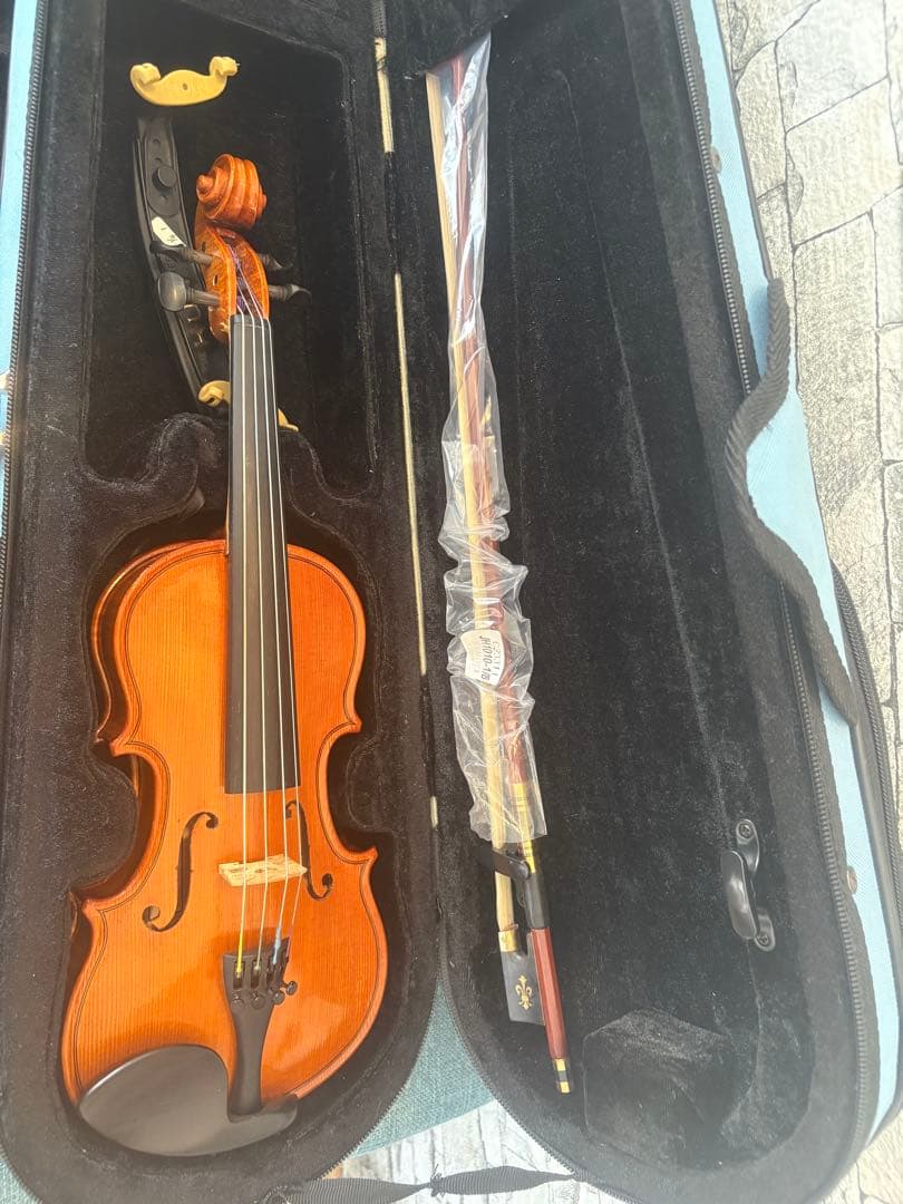 子ども用　バイオリン　グリガ　1/8 GEMS１　ルーマニア製　2018年製