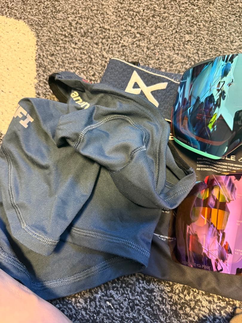 anon M5 24-25ゴーグル ブルーレンズ スペアー付き