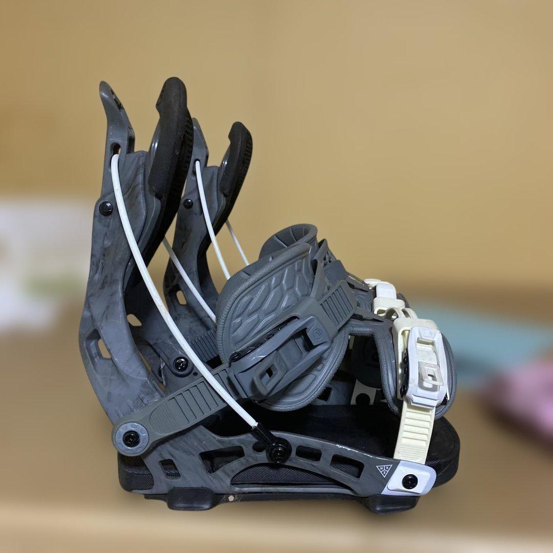 FLOW スノーボードビンディング グレー/ホワイト　M