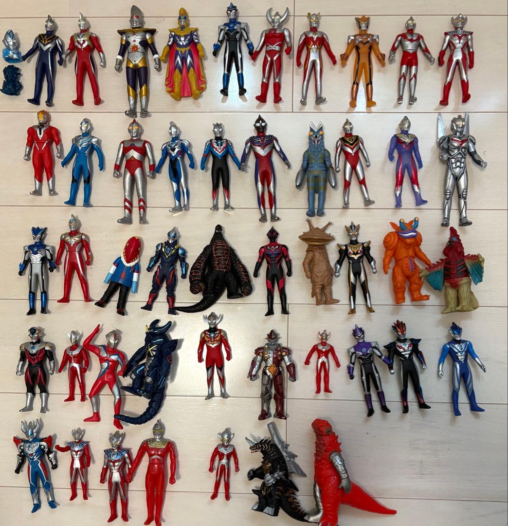 ウルトラマンソフビまとめ売り！170体、SHF、ビッグ入り！
