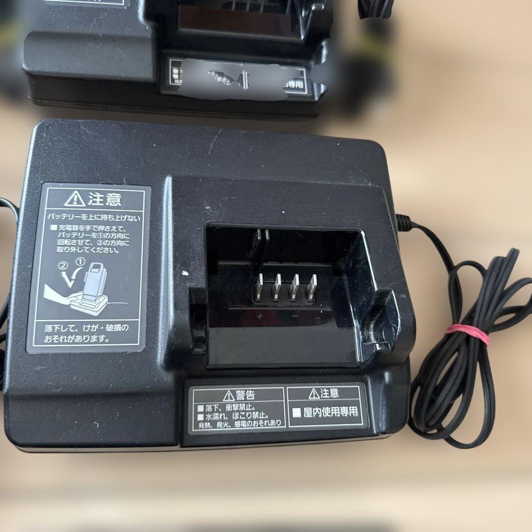 パナソニックPanasonic電動自転車用　純正品 バッテリー充電器 11台