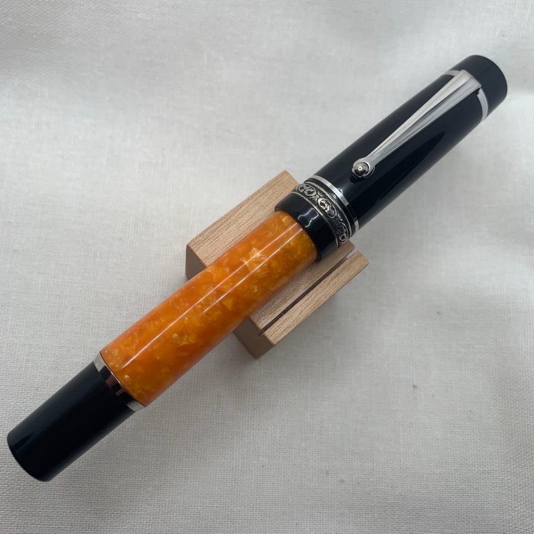 【箱保証書付】美品　デルタ　ドルチェビータ　万年筆18K M ミディアム　初期型