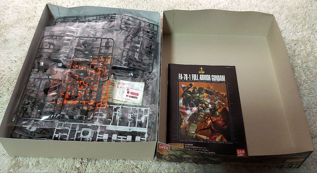 新品未開封　ＭＧ 1/100 FA-78-1 フルアーマーガンダム