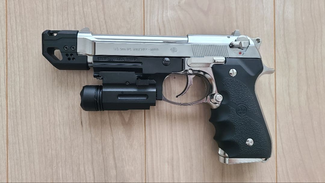 東京マルイ　M92F クロムステンレス ガスガン