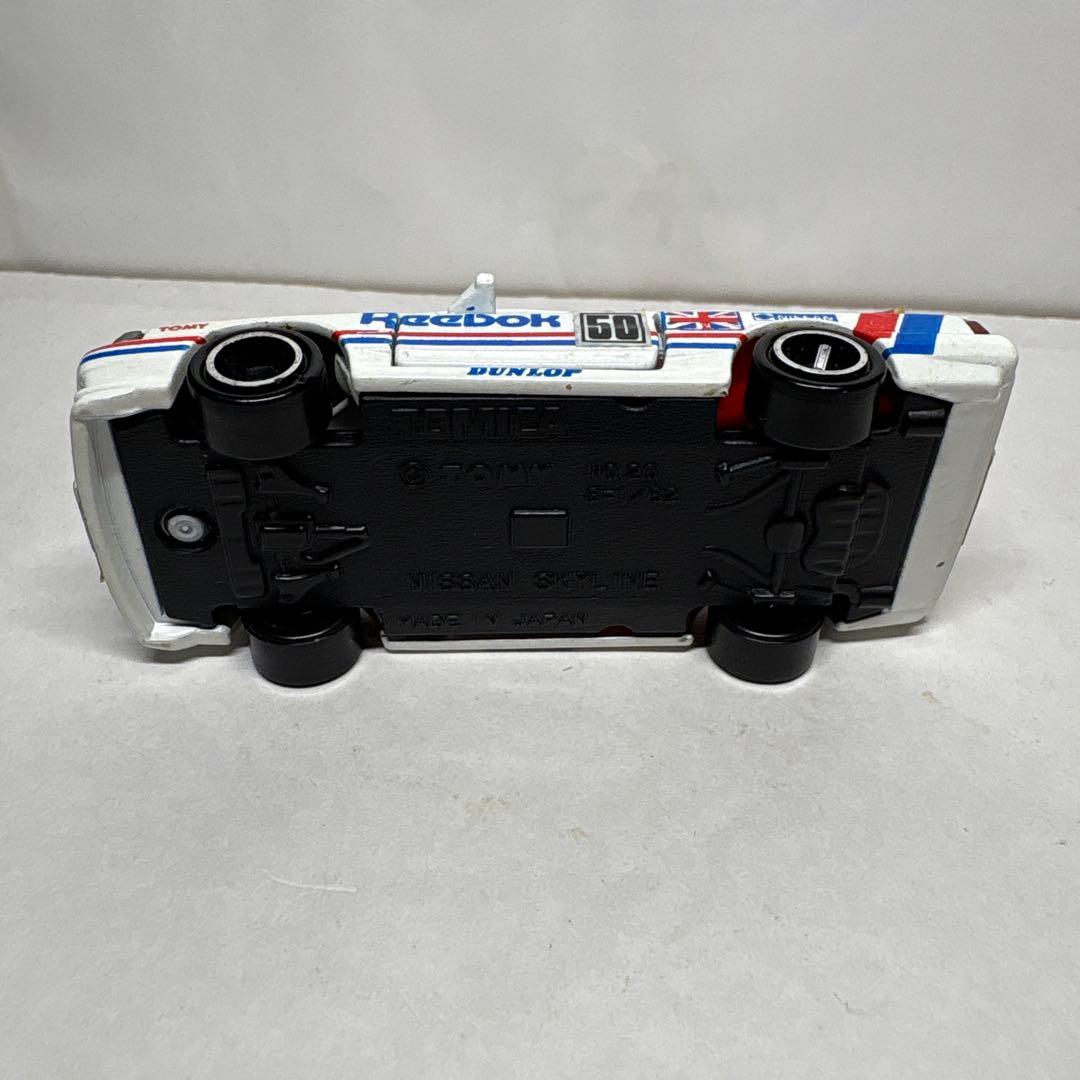 トミカ　日本製　赤箱　84 ニッサン　スカイライン　レーシング