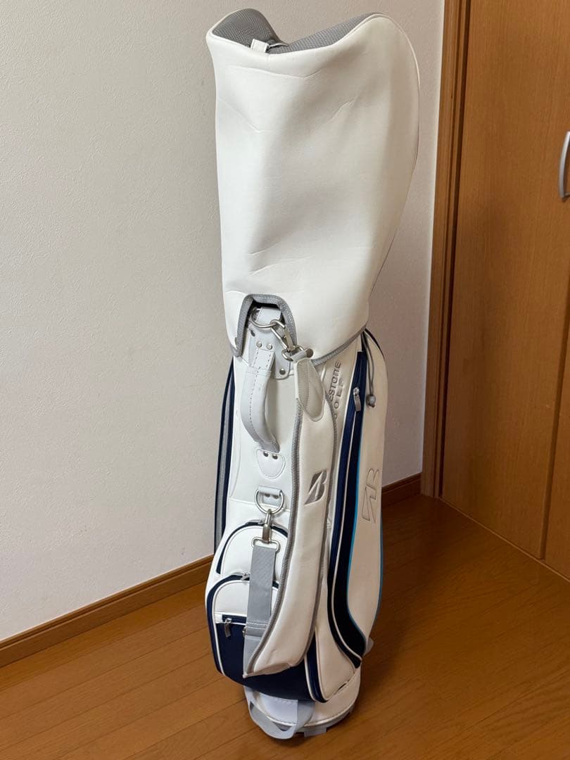（美品）ブリヂストン キャディバッグ レディース　ホワイト/ネイビー（送料込み）