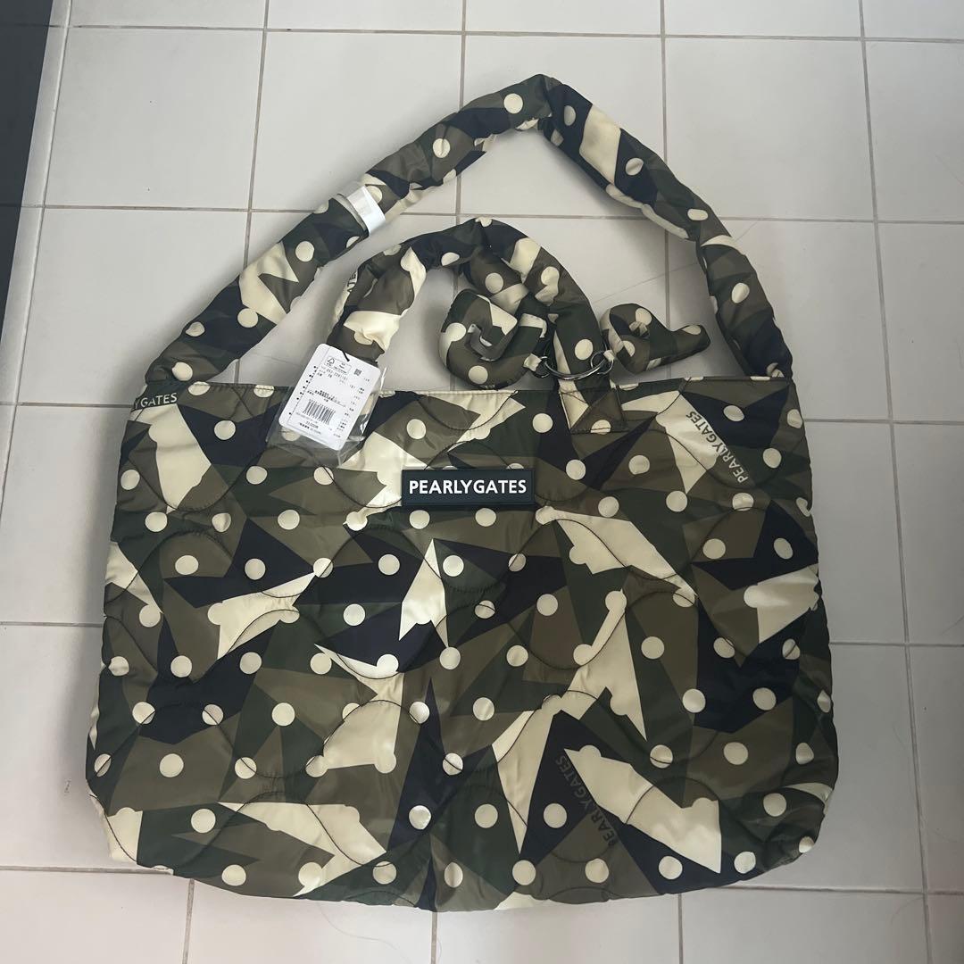 新品　PEARLYGATES バック　迷彩柄　可愛い　定価33000円