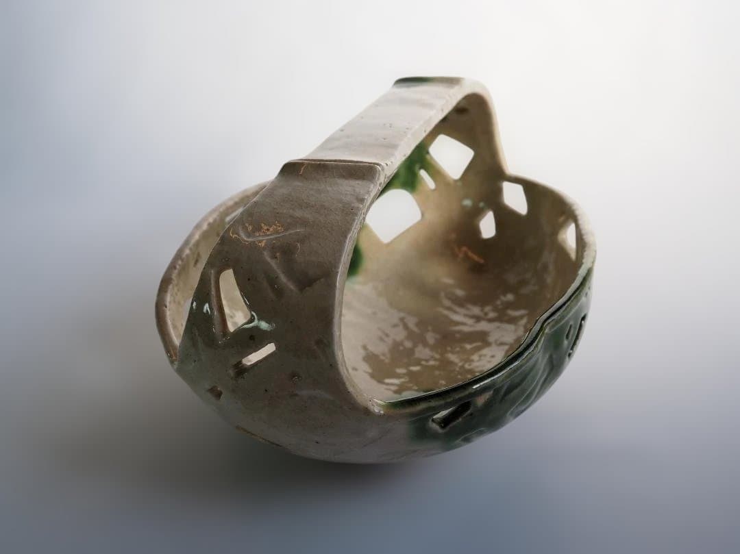 2代伊東陶山造『籠形菓子器』（共箱）