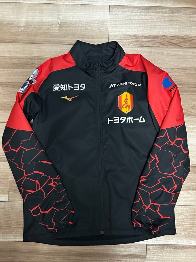 名古屋グランパス　ウォーマーシャツ　2025