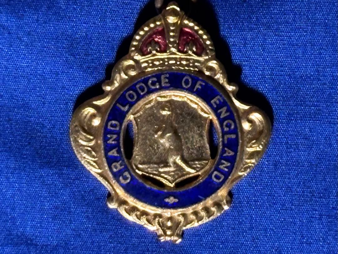 ★極美 フリーメイソン 英国総本山 グランドロッジ 実物記章 当時物 オリジナル