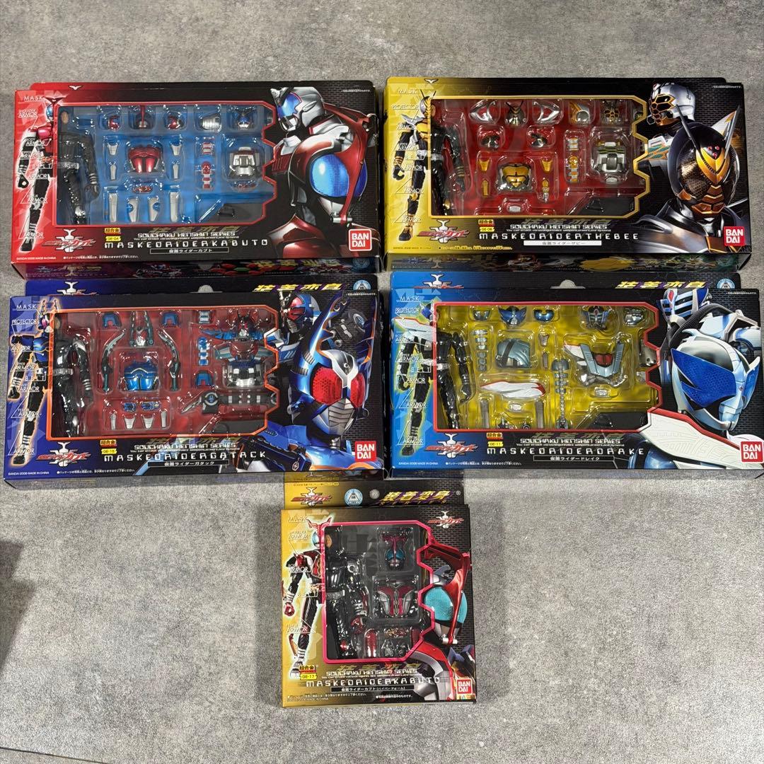 超合金 装着変身 仮面ライダーカブト ブレイド 龍騎 555 キバ 他 24点