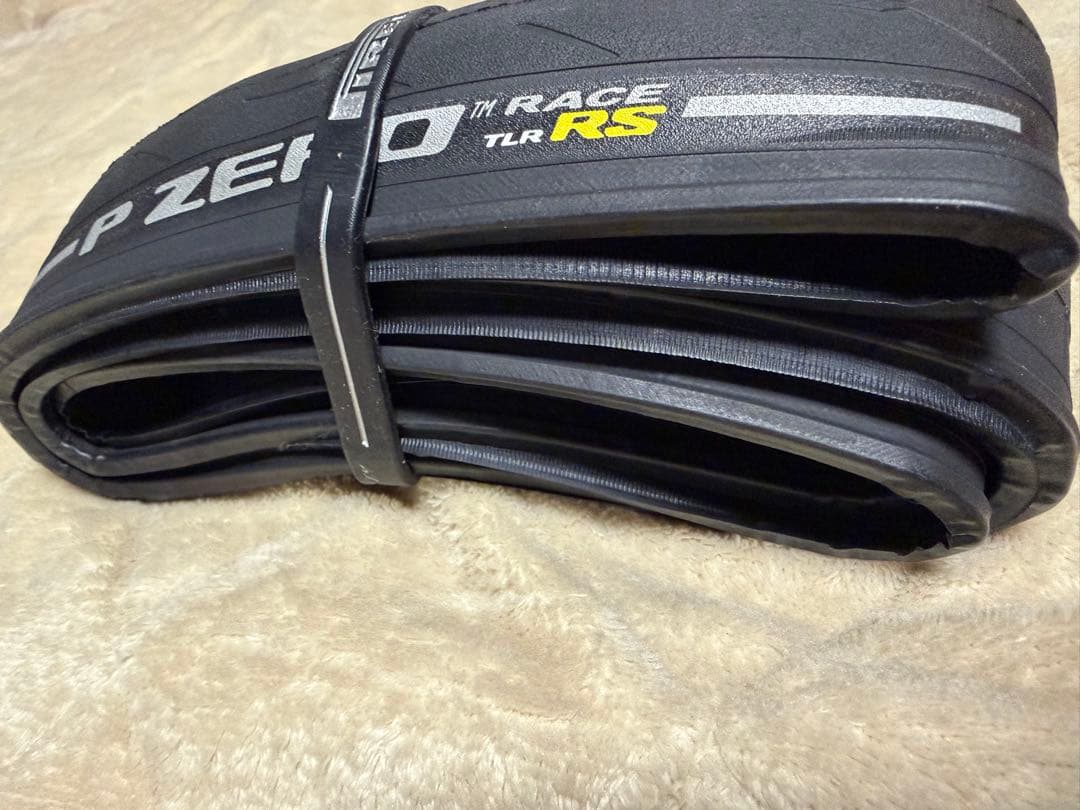 訳あり激安　P ZERO RACE TLR RS 700x28C 2本セット