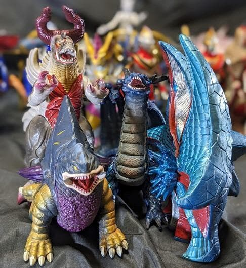 ウルトラマンガイア＆登場怪獣・宇宙人（バンダイ）ソフビフィギュア26体セット＋2