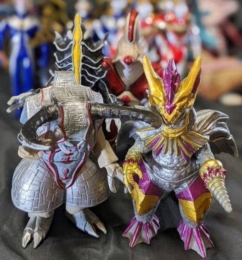 ウルトラマンガイア＆登場怪獣・宇宙人（バンダイ）ソフビフィギュア26体セット＋2