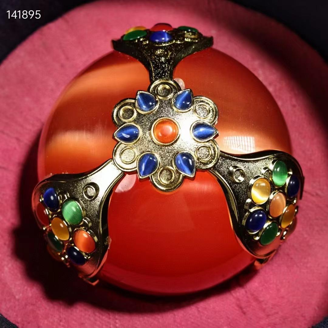 中国古美術・旧収蔵品・大猫眼石镶嵌宝石球・1.5kg・刺繍箱付・極細工・聚財置物
