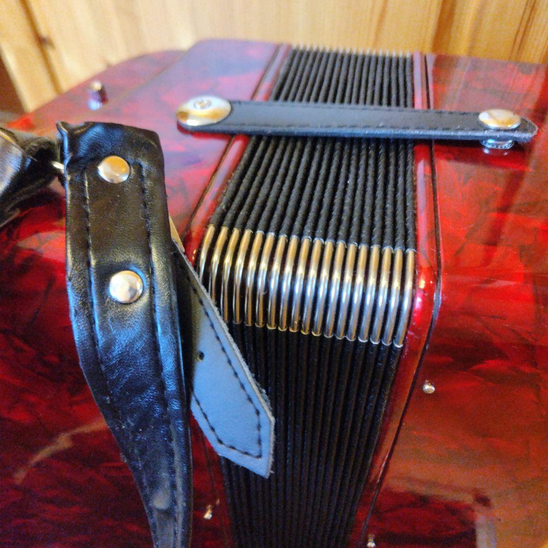 キョーリツ アコーディオン ACD-500/RD ハードケース付き　鍵盤