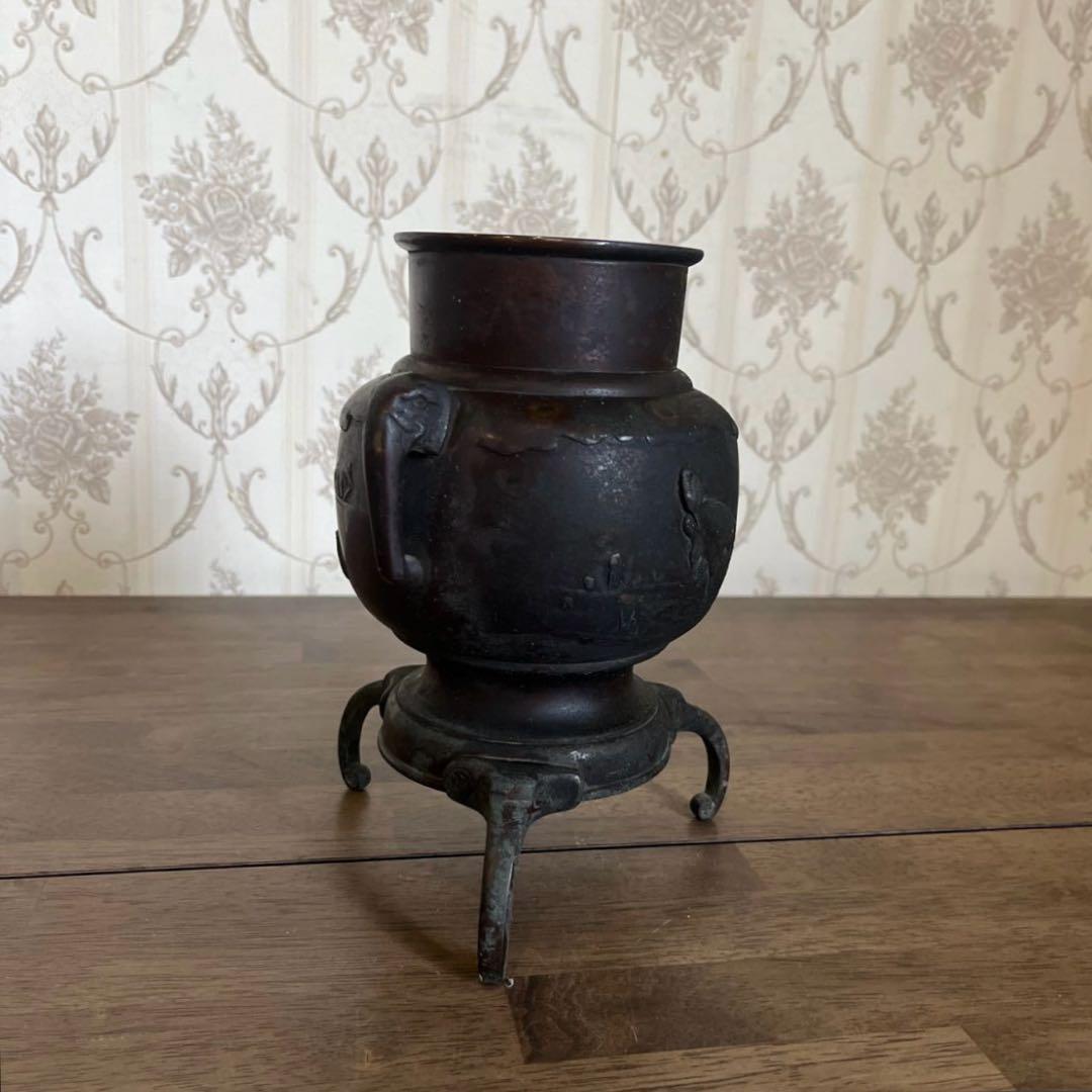 【アンティーク】銅製 青銅 薄端 中国美術 置物 三足 花器 花瓶 香炉 古道具