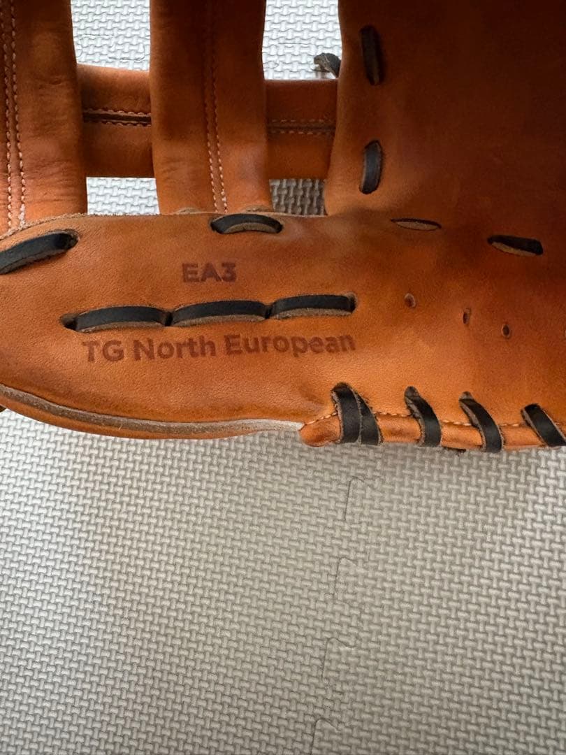 山本グラブスタジオYGSグローブEA3 【屋外未使用】