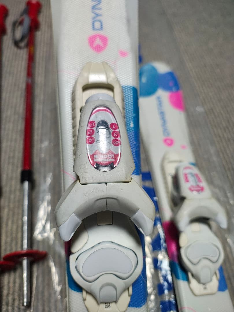 スキーセット（板DYNASTAR・ブーツNORDICA・ストックKIZAKI）