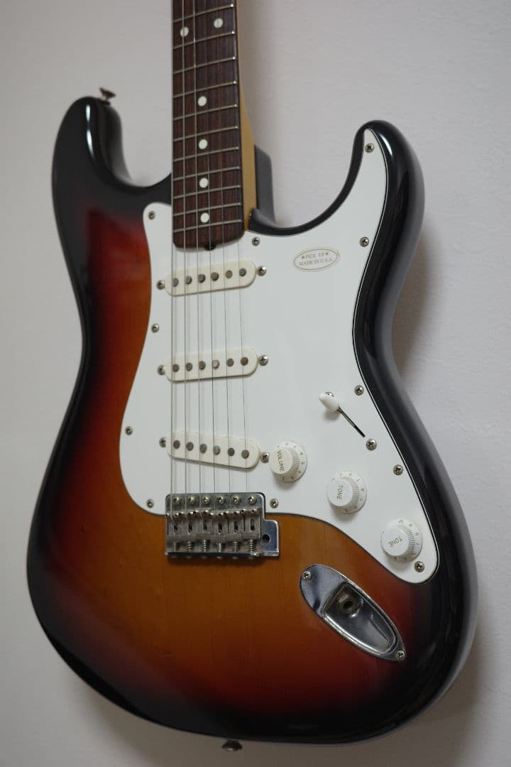 JVシリアル初期1982年製FenderJAPAN激レア