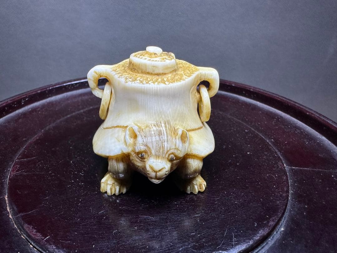 根付　アンティーク　日本昔話　分福茶釜　狸　置物　骨董　飾り物根付　古美術品