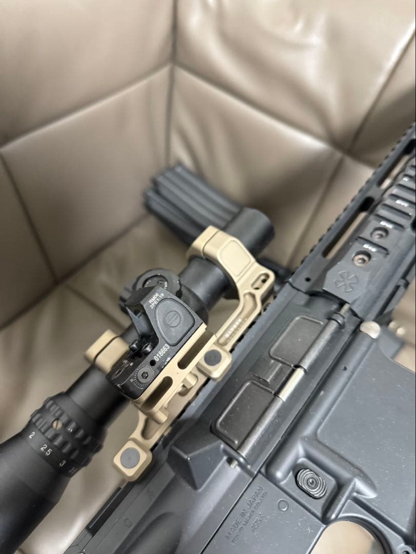 次世代電動ガン M4マガジン3本付き