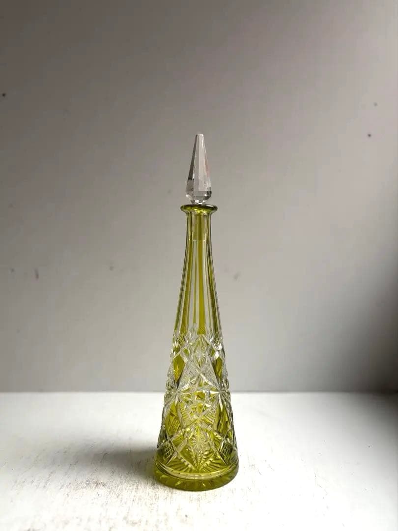 602 BACCARAT オールドバカラ ラグニーLAGNY カラフ 黄色被せ