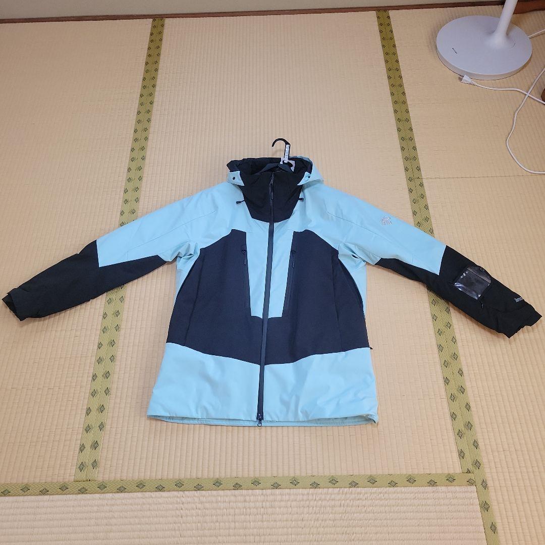 て*け様 DESCENTE　デサント　スキーウェア