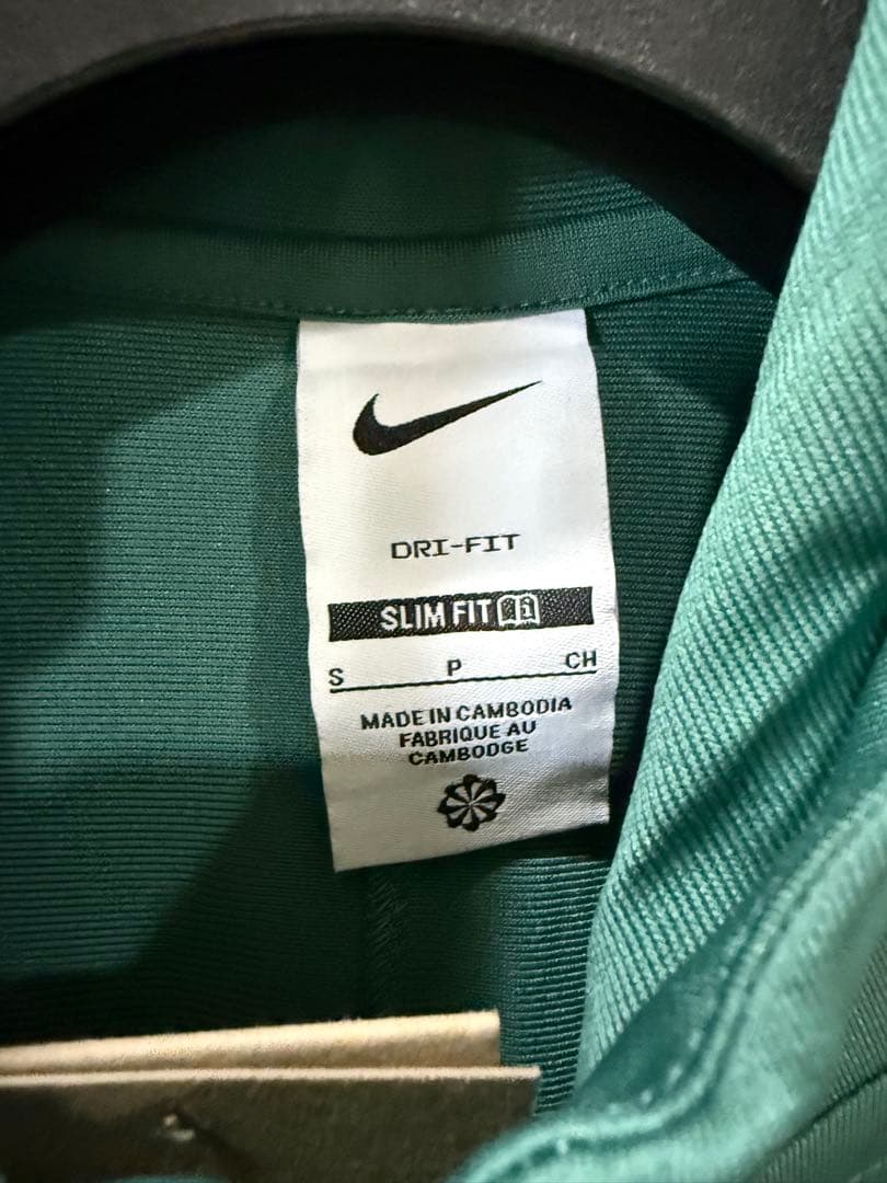 【新品】 リバプールFC トラックスーツ トレーニング グリーン　24/25