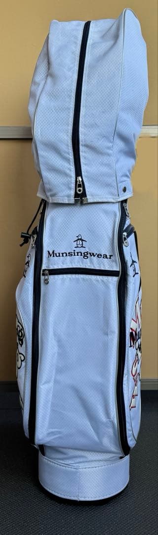ゴルフバッグ　マンシングウェア(munsingwear)