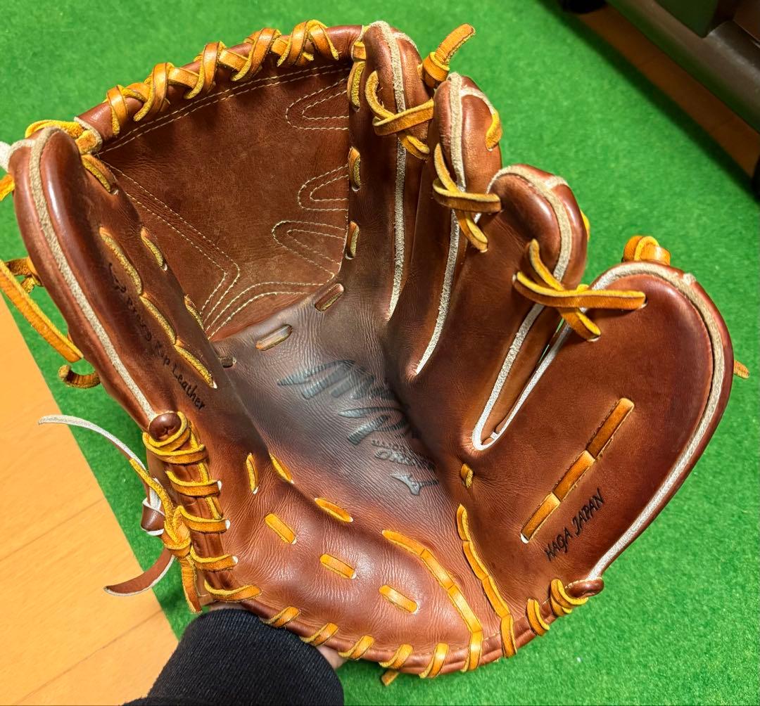 【超美品】ミズノプロ 硬式 投手用 オーダーグローブ 波賀ジャパン