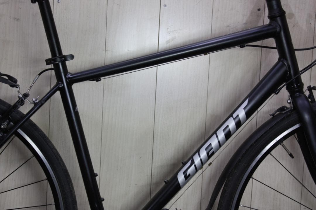 現行GIANT ESCAPE R 700C アルミ 24速 500mm 黒クロス
