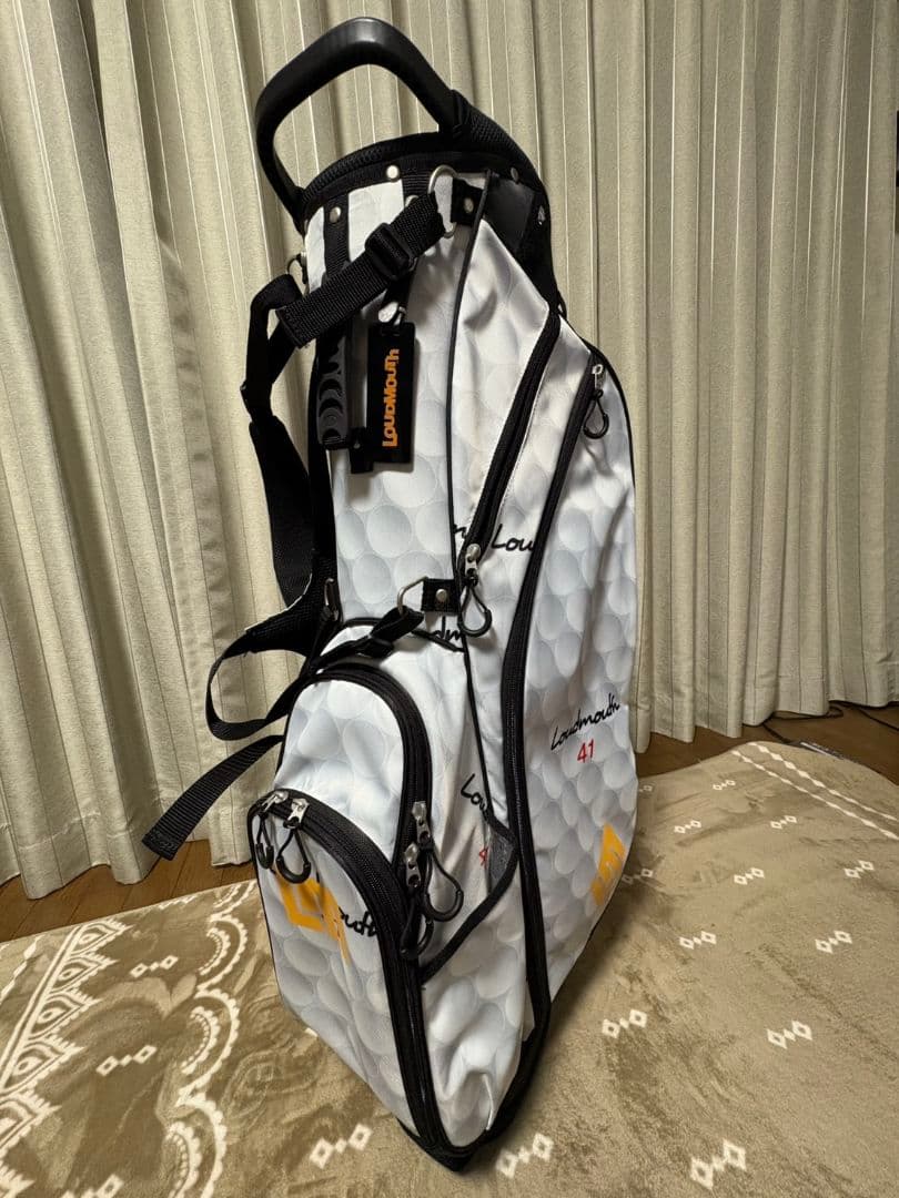 LoudMouth キャディバッグ