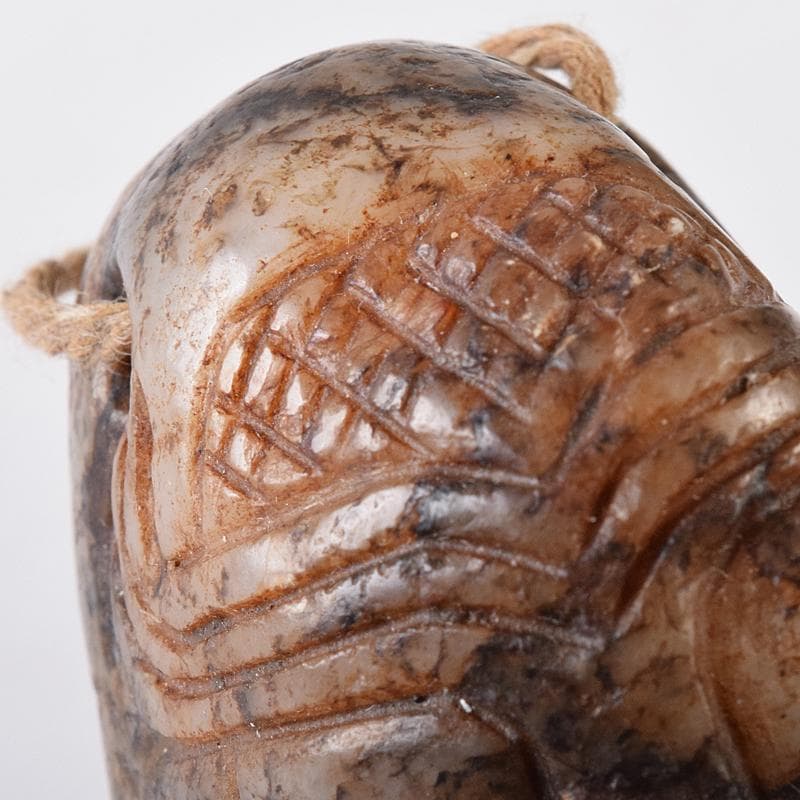 中国　玉石彫刻　漢詩刻　根付　紙鎮　置物　C　8331E