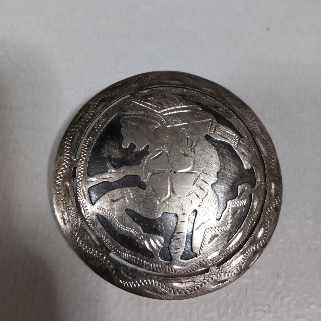 アンティークブローチ