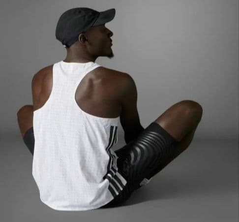 adidas アディゼロ シングレット ランニング 日本未発売