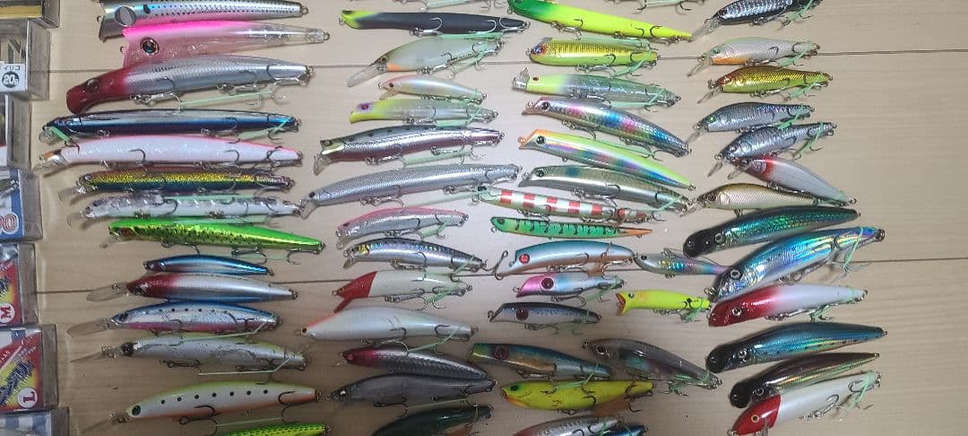 BlueBlue、Megabass、他ルアー100点以上