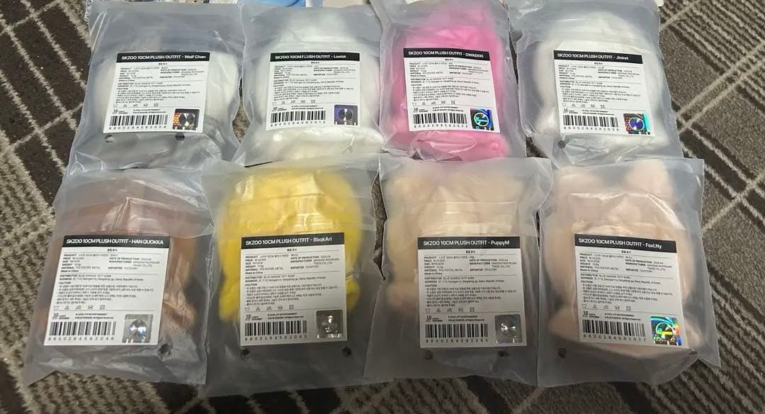 outfit skzoo 10cm 5clock コンプ stray kids