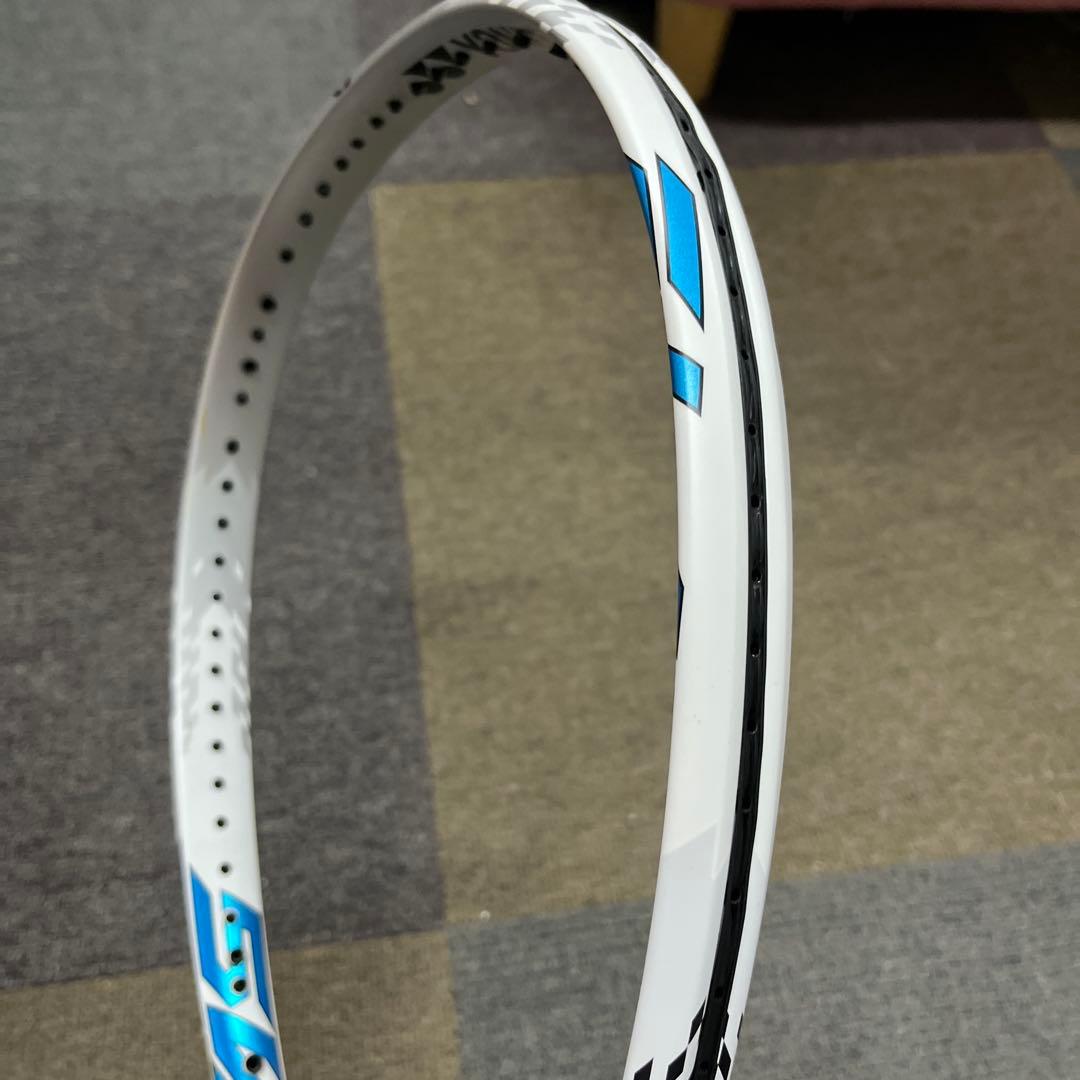 YONEX Fレーザー5V UL1