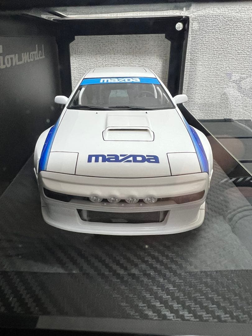 ミニカー ignition model PANDEM RX-7 FC3S 1/18