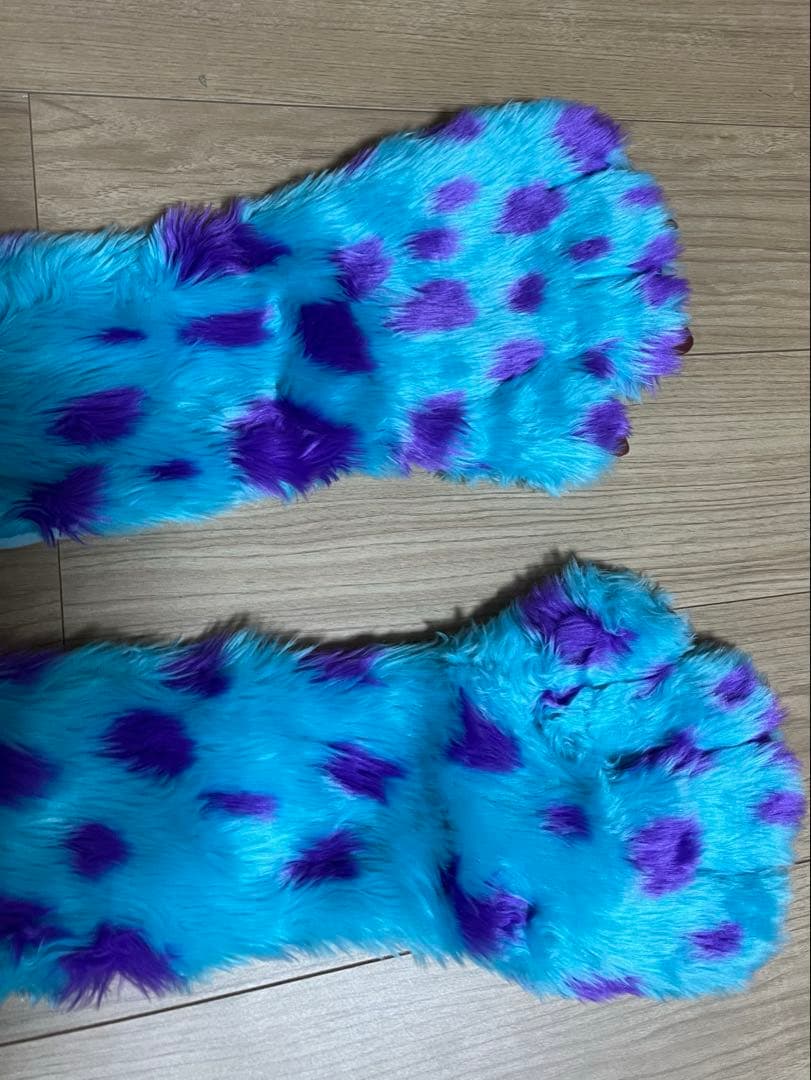 宅急便で即発送します！　ディズニーランド　サリー　マフラーキャップ