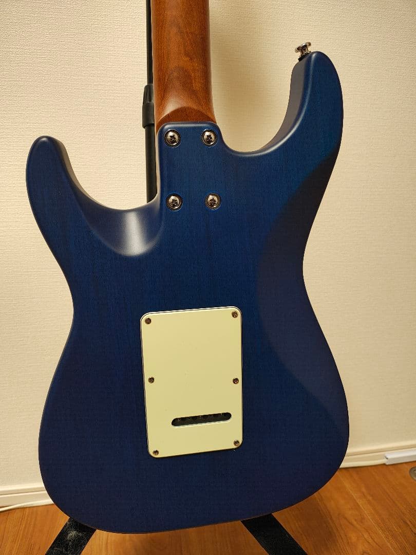 EART YMX-SG3 SSS ストラトギター