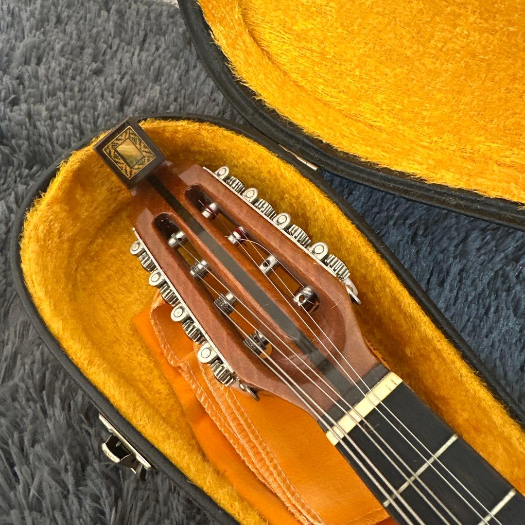 美鈴 マンドリン 弦楽器 ハードケース付属 野口実監修 高級
