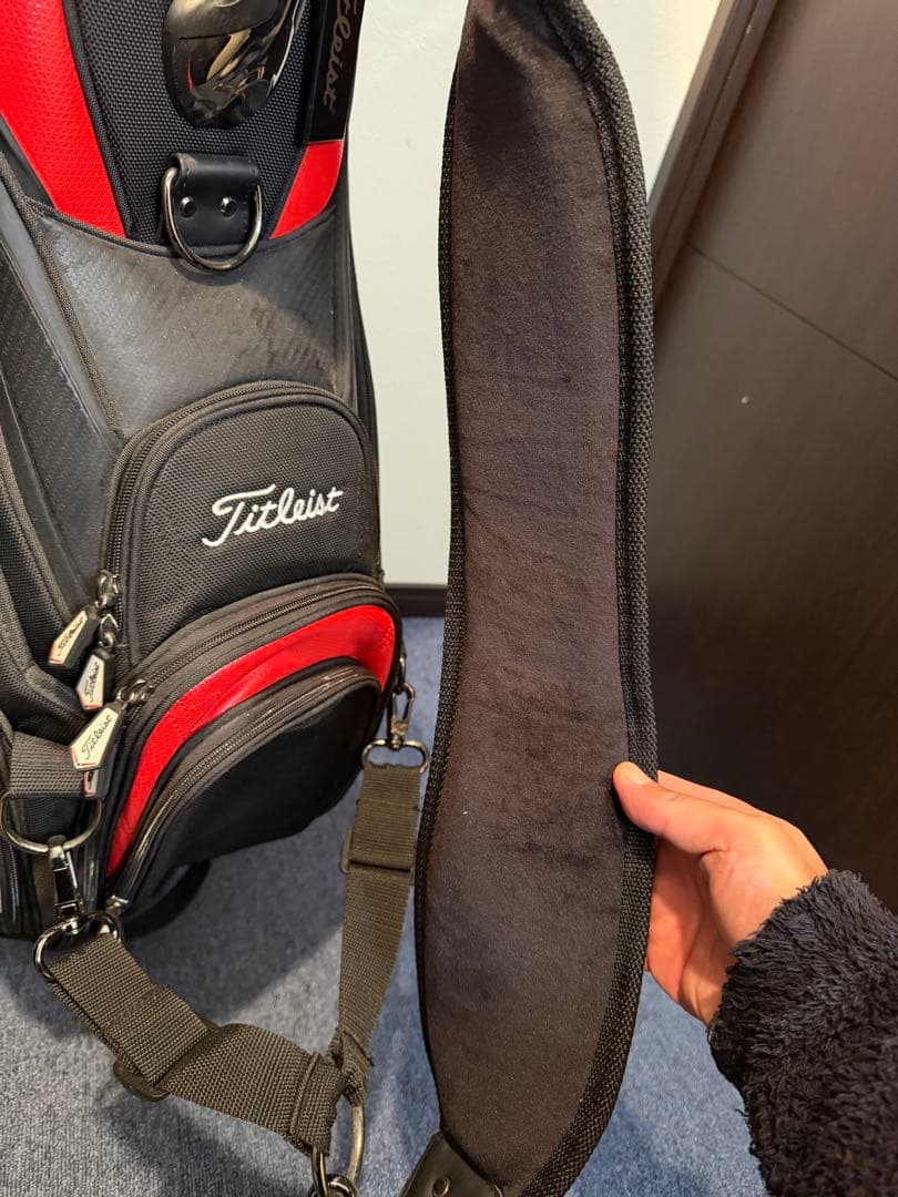 【1番人気】タイトリスト　ツアーキャディバッグ